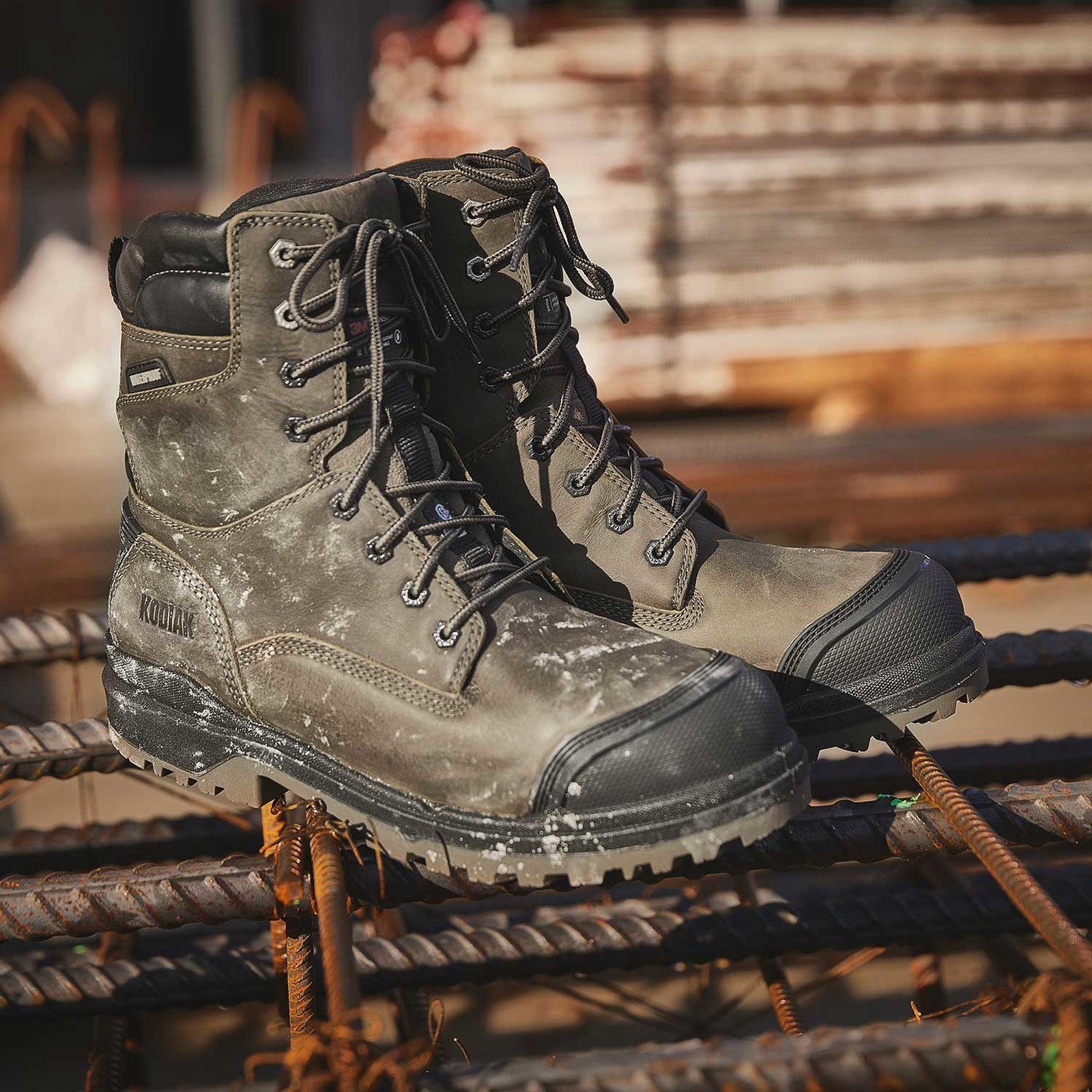 Kodiak Men's KARLUK Waterproof Composite Toe 8" CSA Work Boot