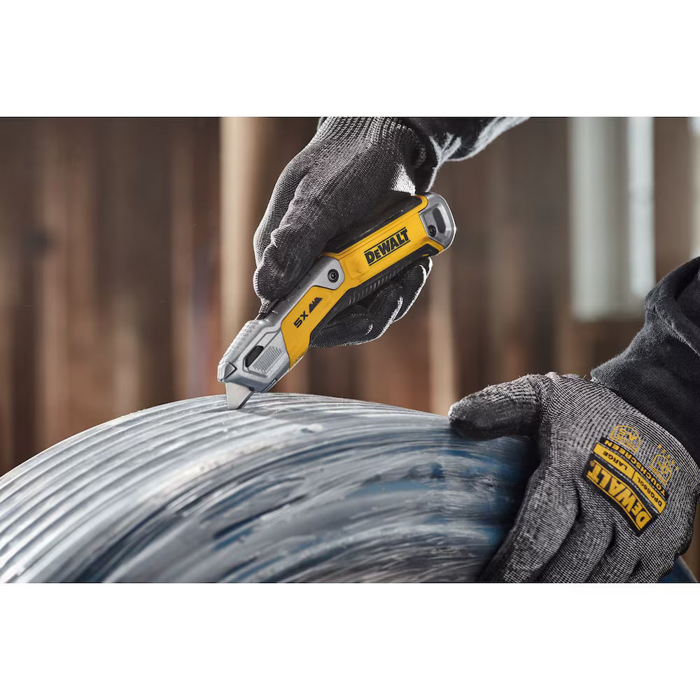 DeWalt Retractable Utility Knife with Comfort Grip