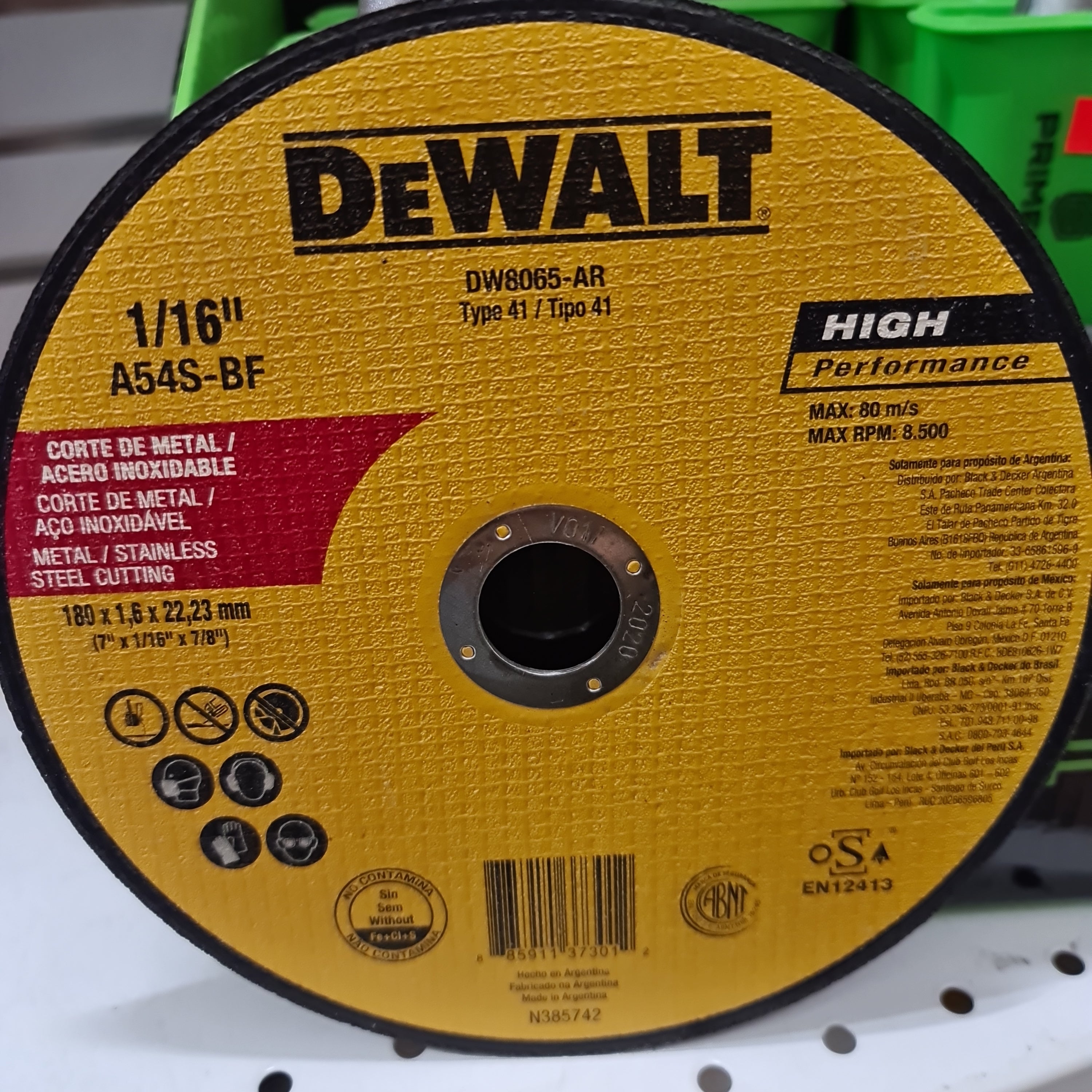 DeWalt 1/16"