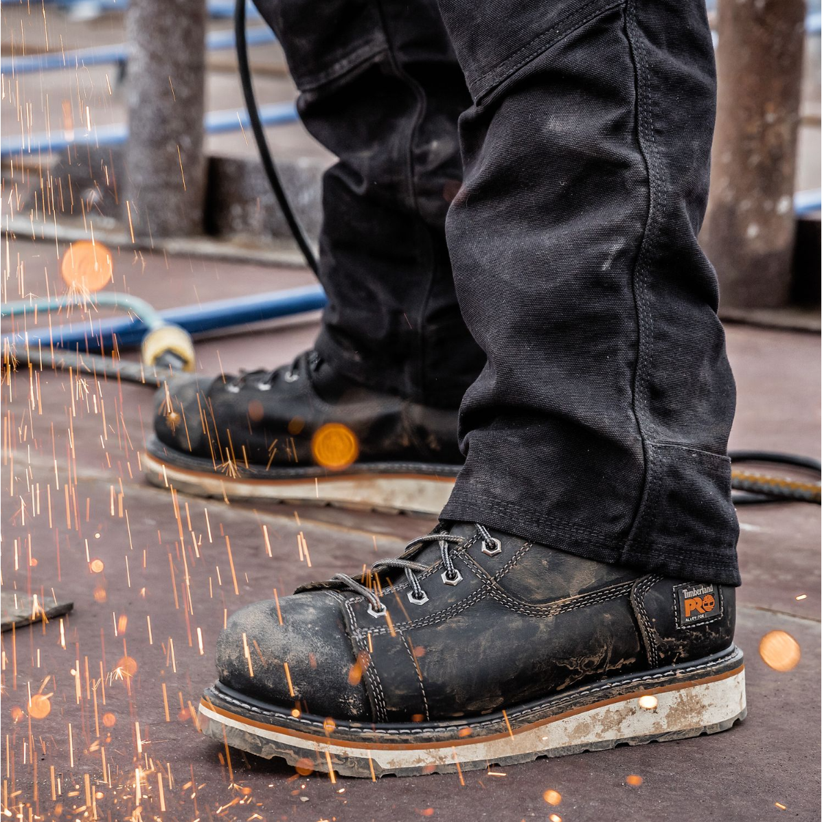 Bottes de travail en alliage Timberland PRO® pour hommes, noires, GRIDWORKS 8 po, avec embout en alliage, certifiées CSA
